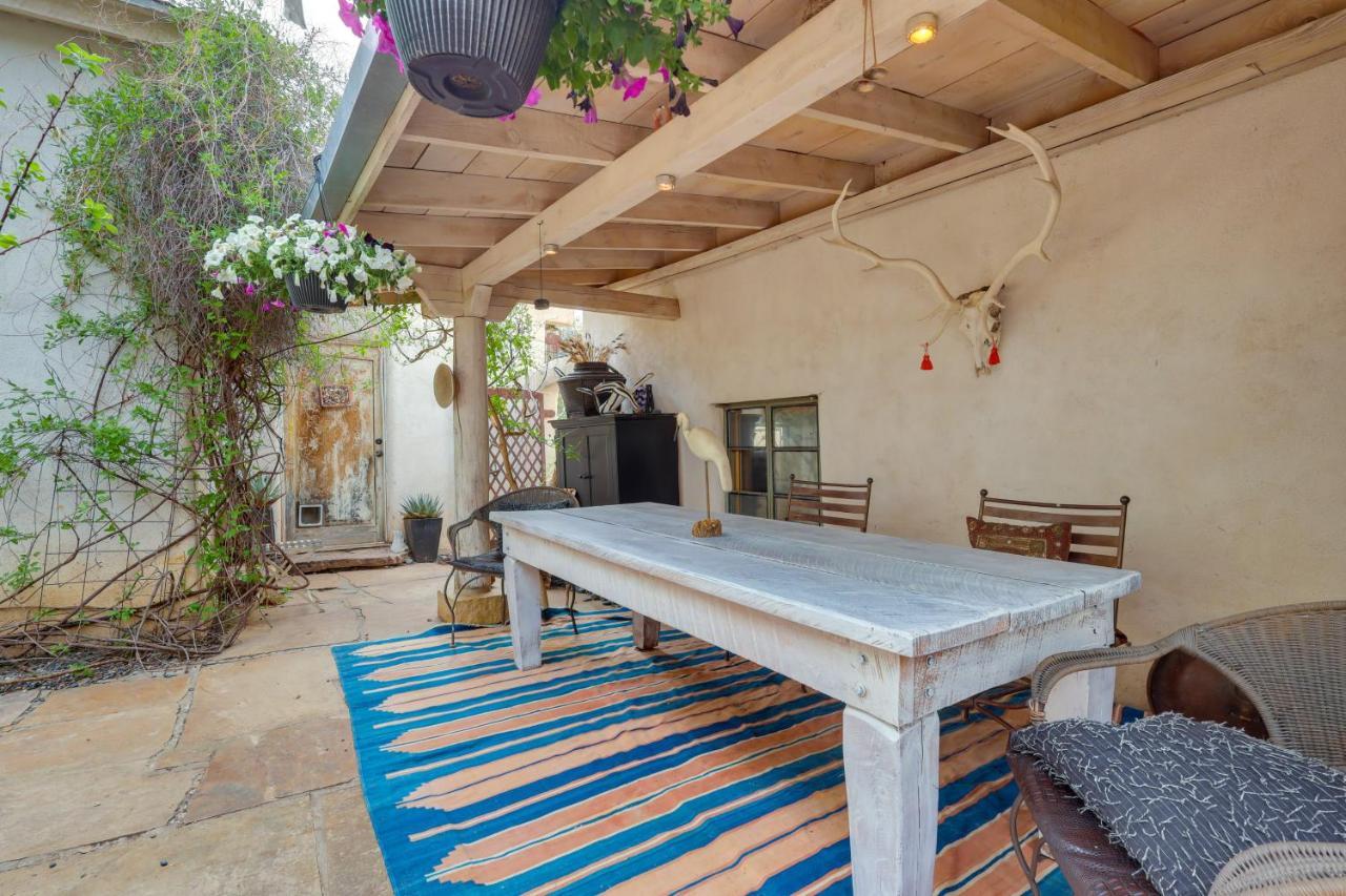 Adobe Studio 2 Blocks To Downtown Santa Fe Plaza! Exterior photo