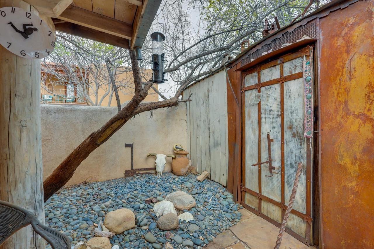Adobe Studio 2 Blocks To Downtown Santa Fe Plaza! Exterior photo