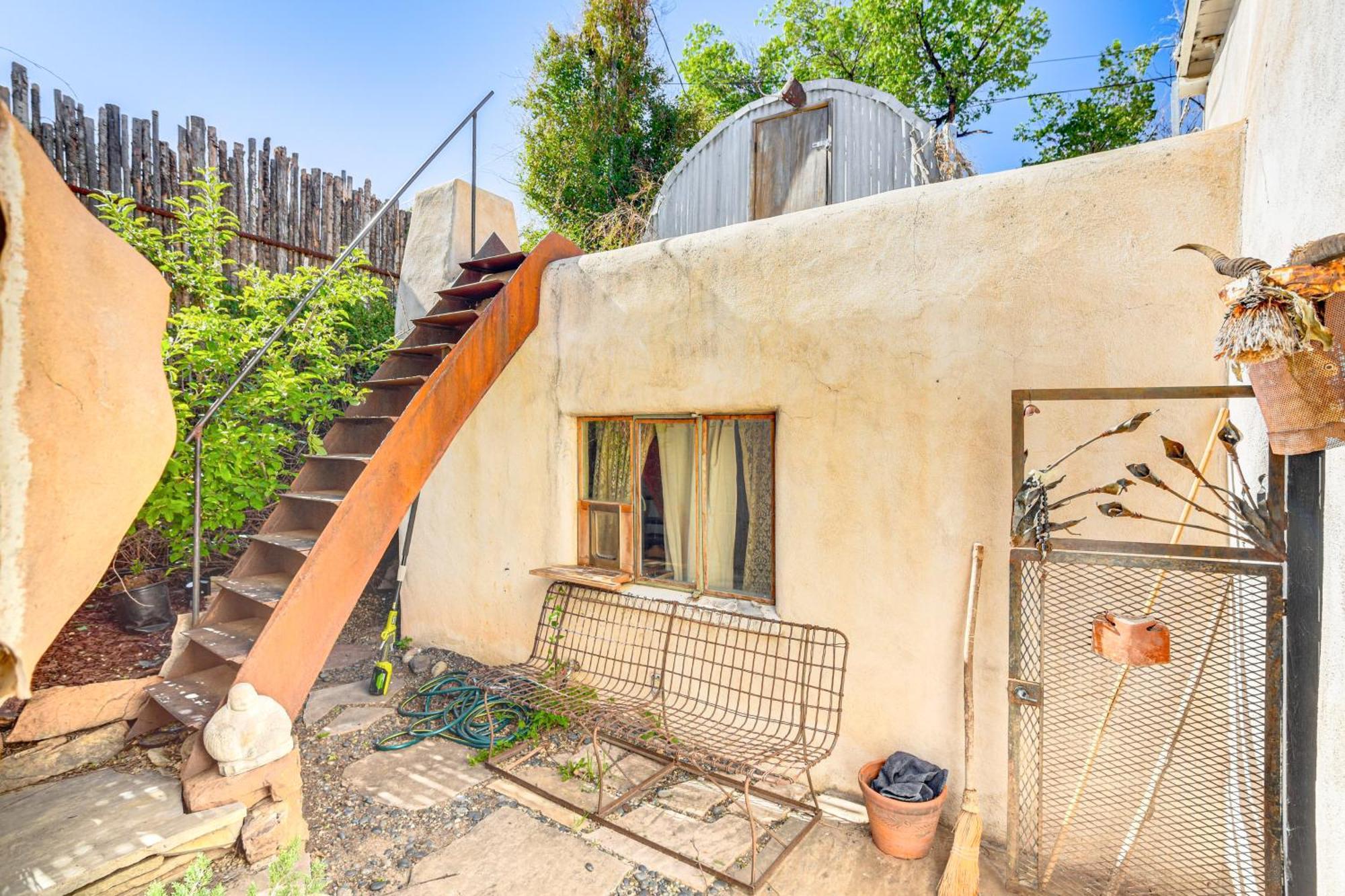 Adobe Studio 2 Blocks To Downtown Santa Fe Plaza! Exterior photo